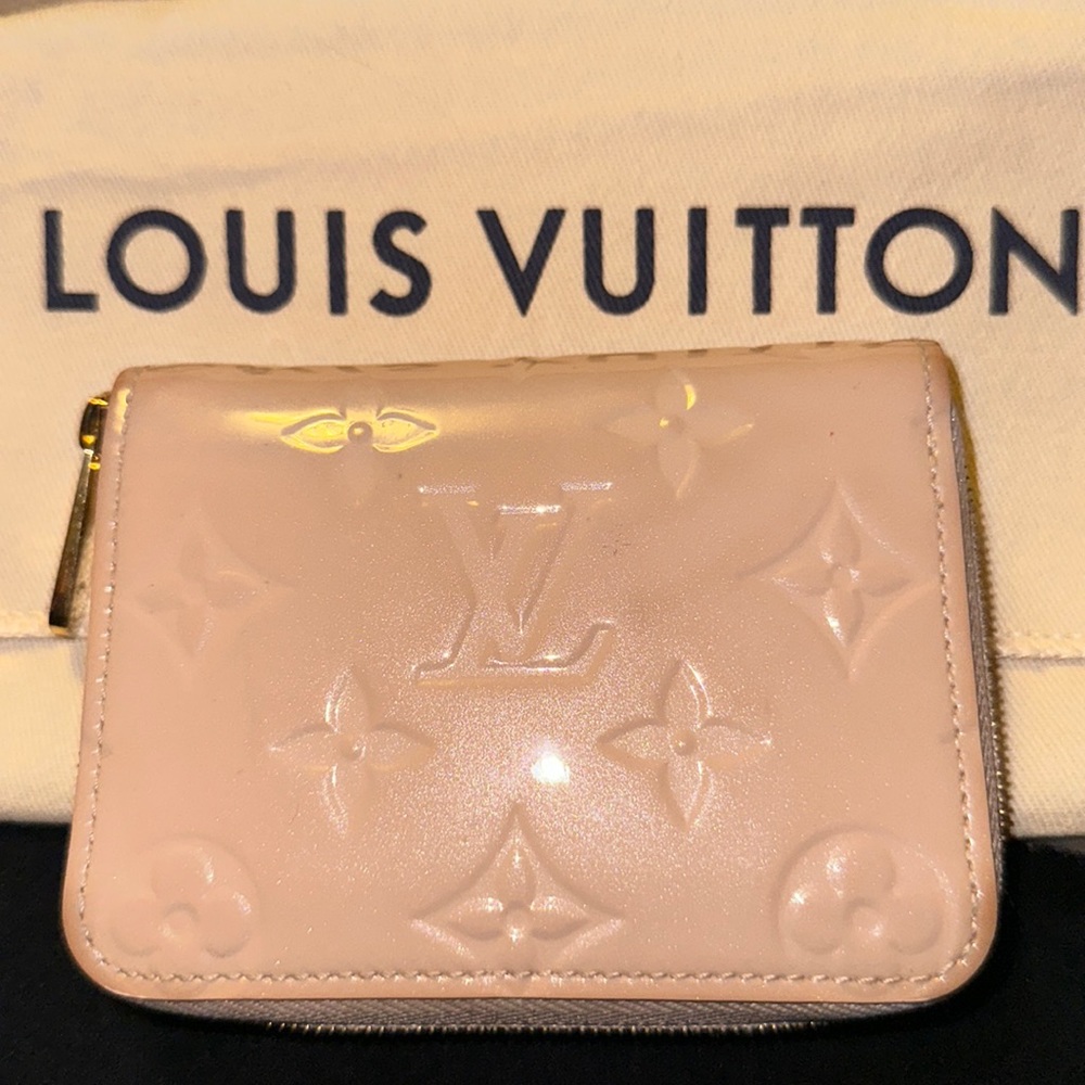Louis Vuitton limited edition patent leather small wallet